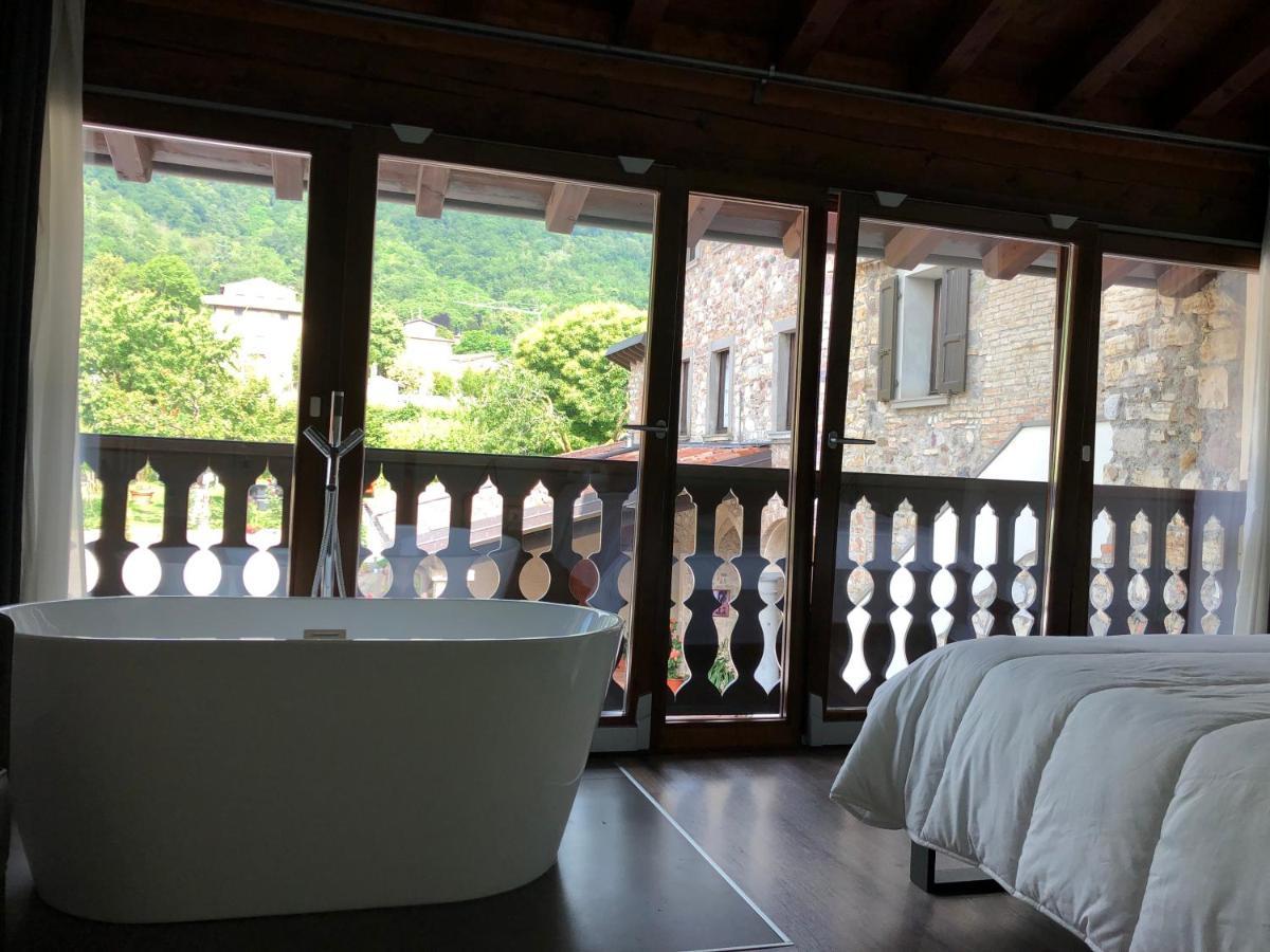 La Terrazza Sulle Vigne B&B Corte Franca Eksteriør bilde